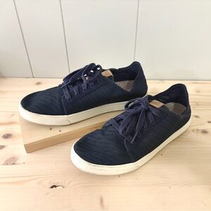 OluKai Pehuea Lī Navy Sneakers Mesh Convertible Comfort Women’s 9